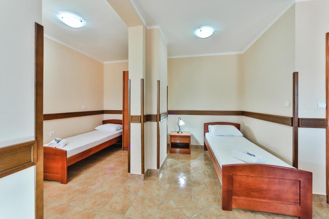 Garni Hotel Koral Μπούντβα Εξωτερικό φωτογραφία