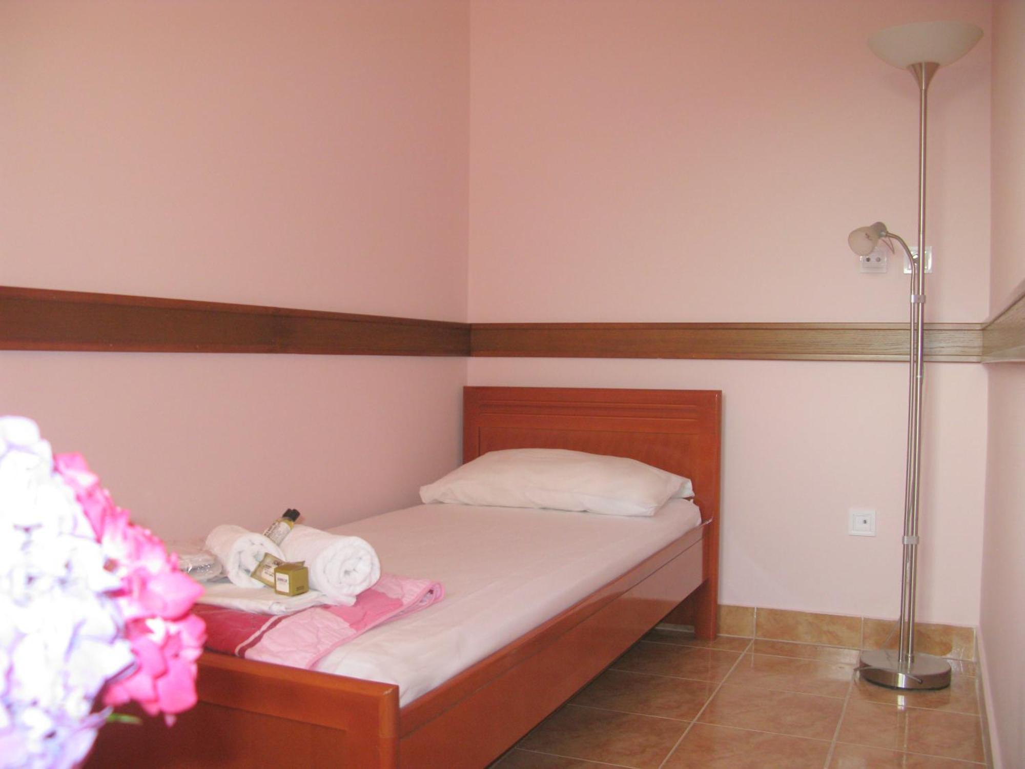 Garni Hotel Koral Μπούντβα Δωμάτιο φωτογραφία