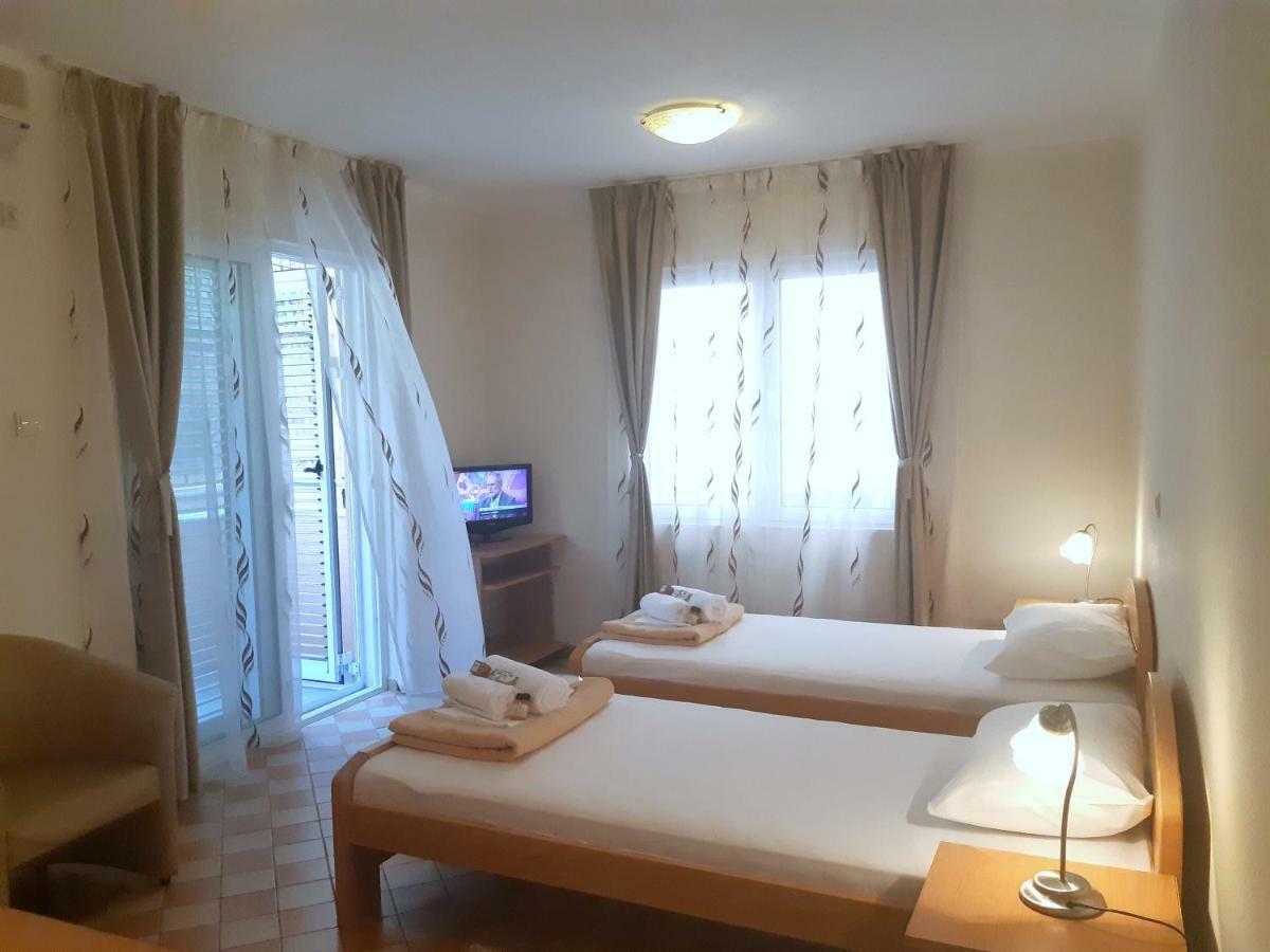 Garni Hotel Koral Μπούντβα Δωμάτιο φωτογραφία